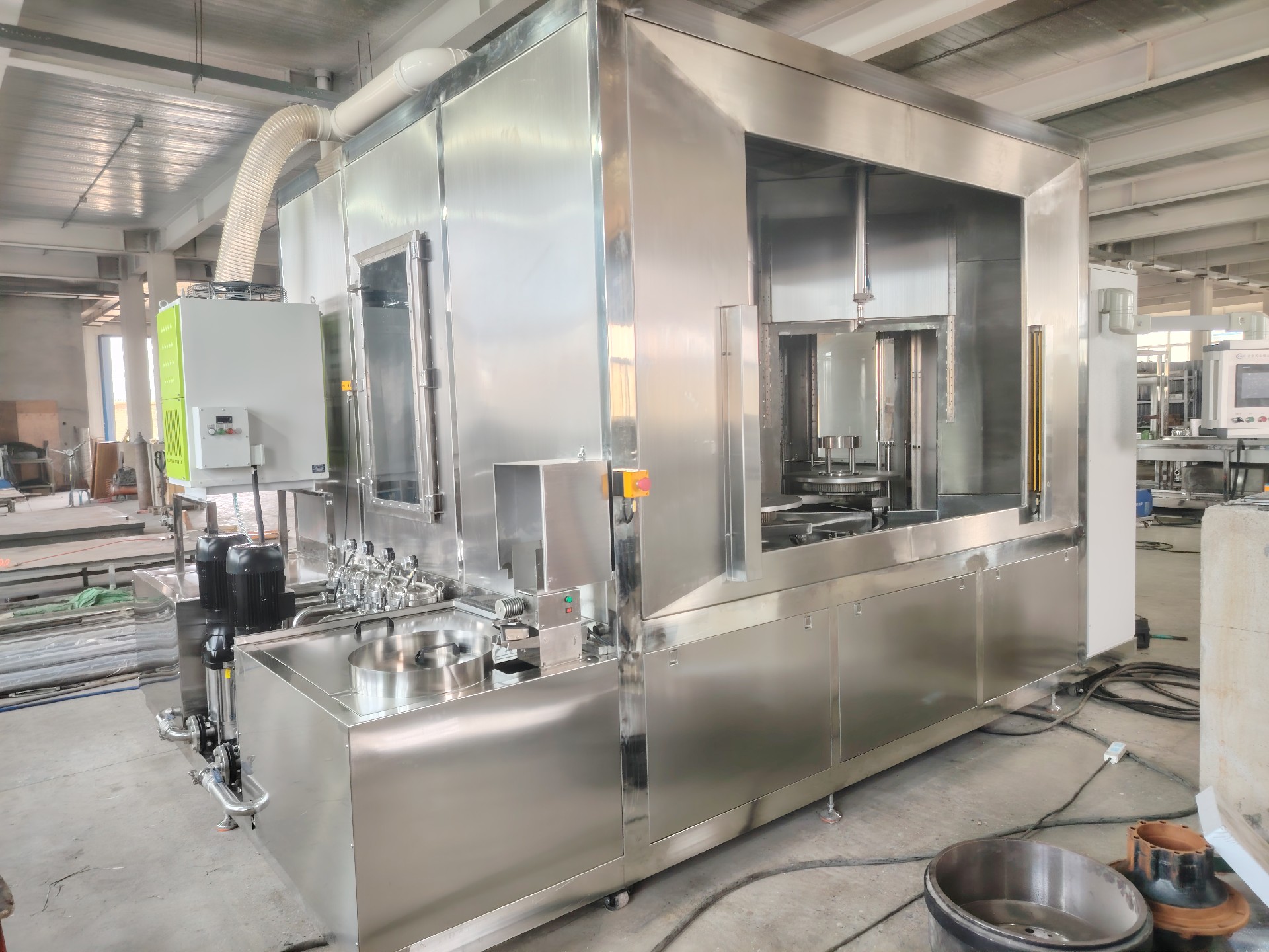 輪轂轉(zhuǎn)臺式噴淋清洗機