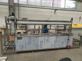 濟南圣泉新能源股份有限公司----全自動單臂式超